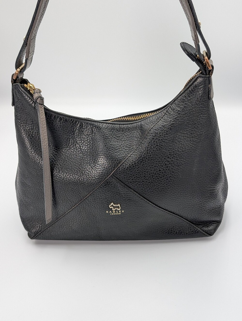 Radley Alpha Road Medium Shoulder Bag In Pebbled Black And Grey Leather